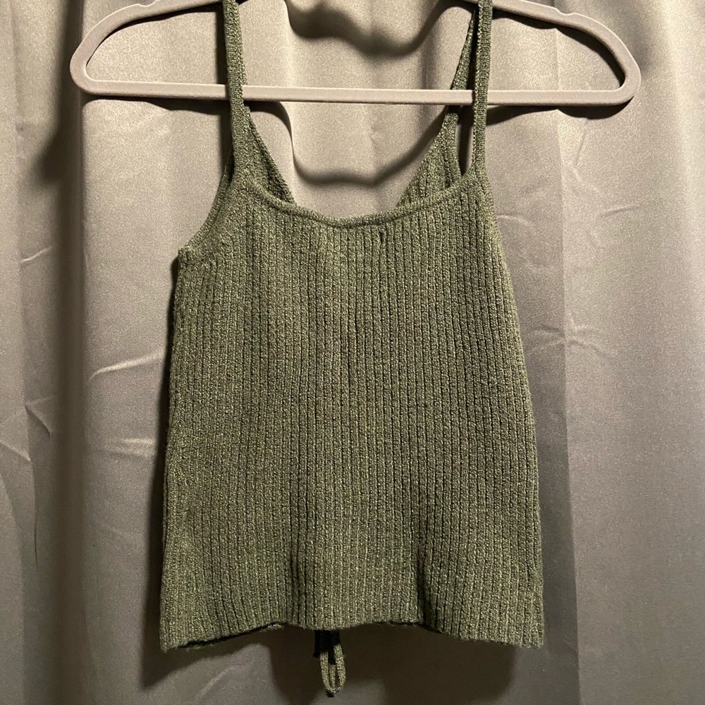 American Eagle Sweater Tank - Picture 2 of 4